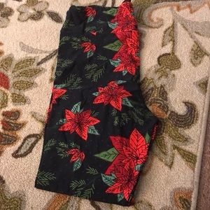 Lularoe Christmas leggings 2017 TC2